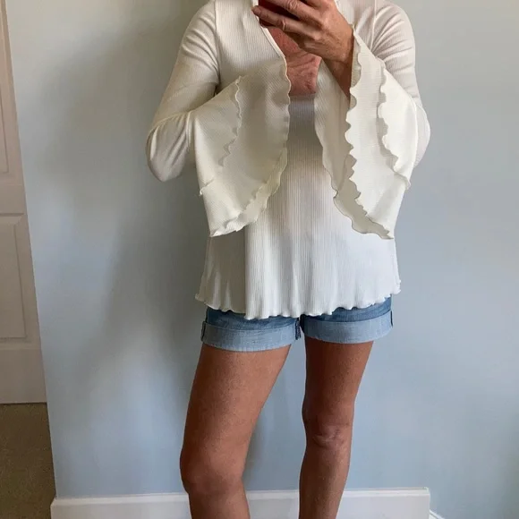 Choker Neck, Bell Sleeve Tunic Top - Picture 5 of 7